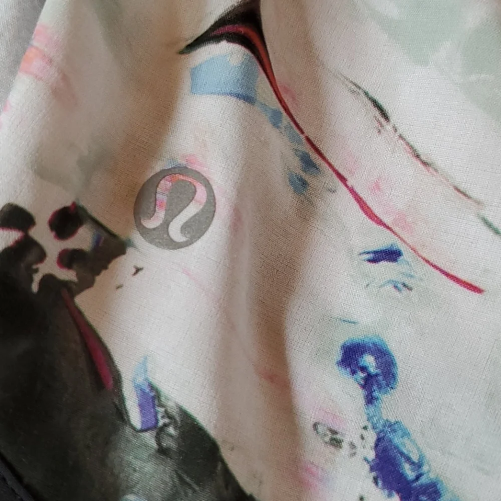 Lululemon original speed short size 6 - Picture 3 of 5